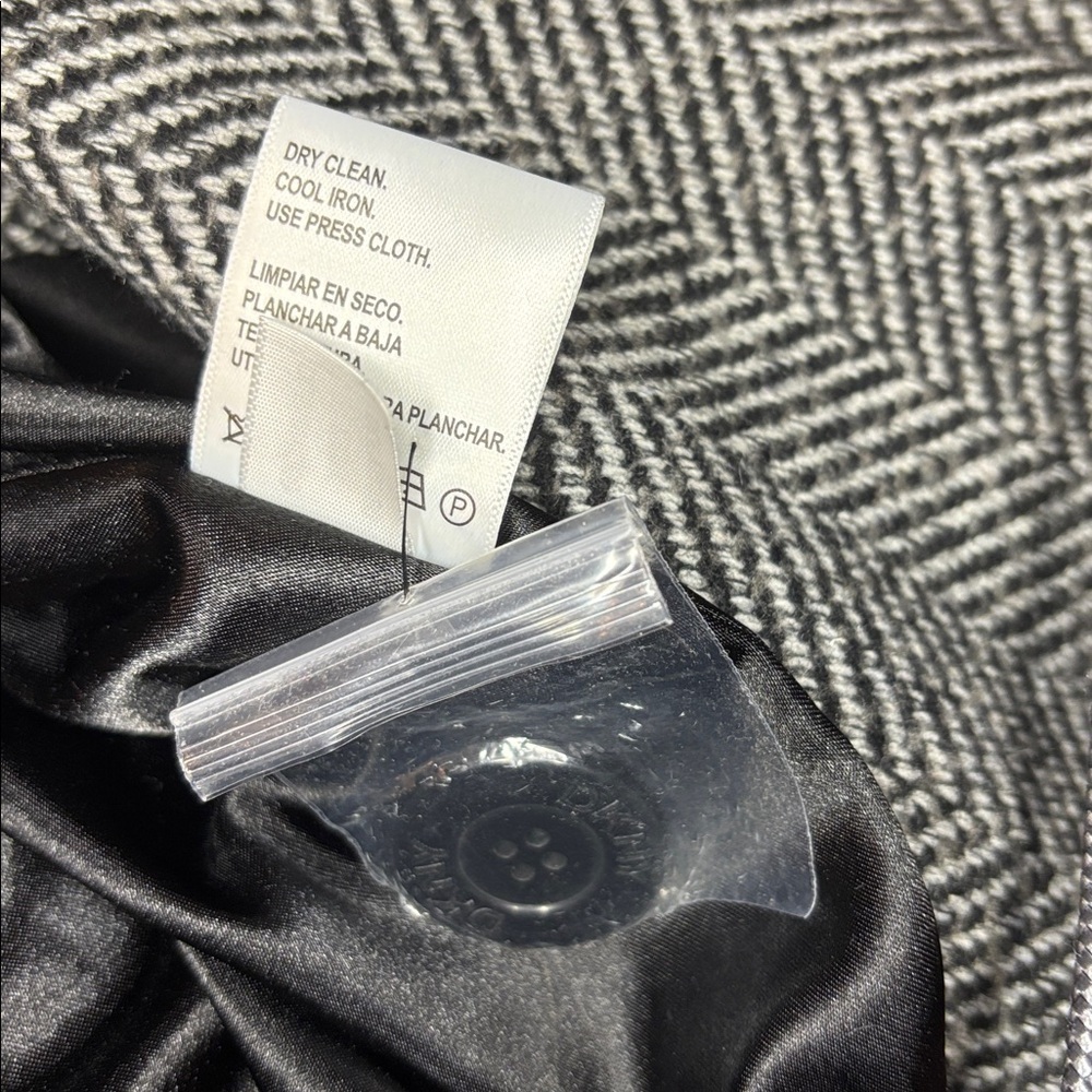 DKNY Women's Double Breasted Faux Wool Top Coat/Overcoat Grey/Black Herringbone - Picture 10 of 10